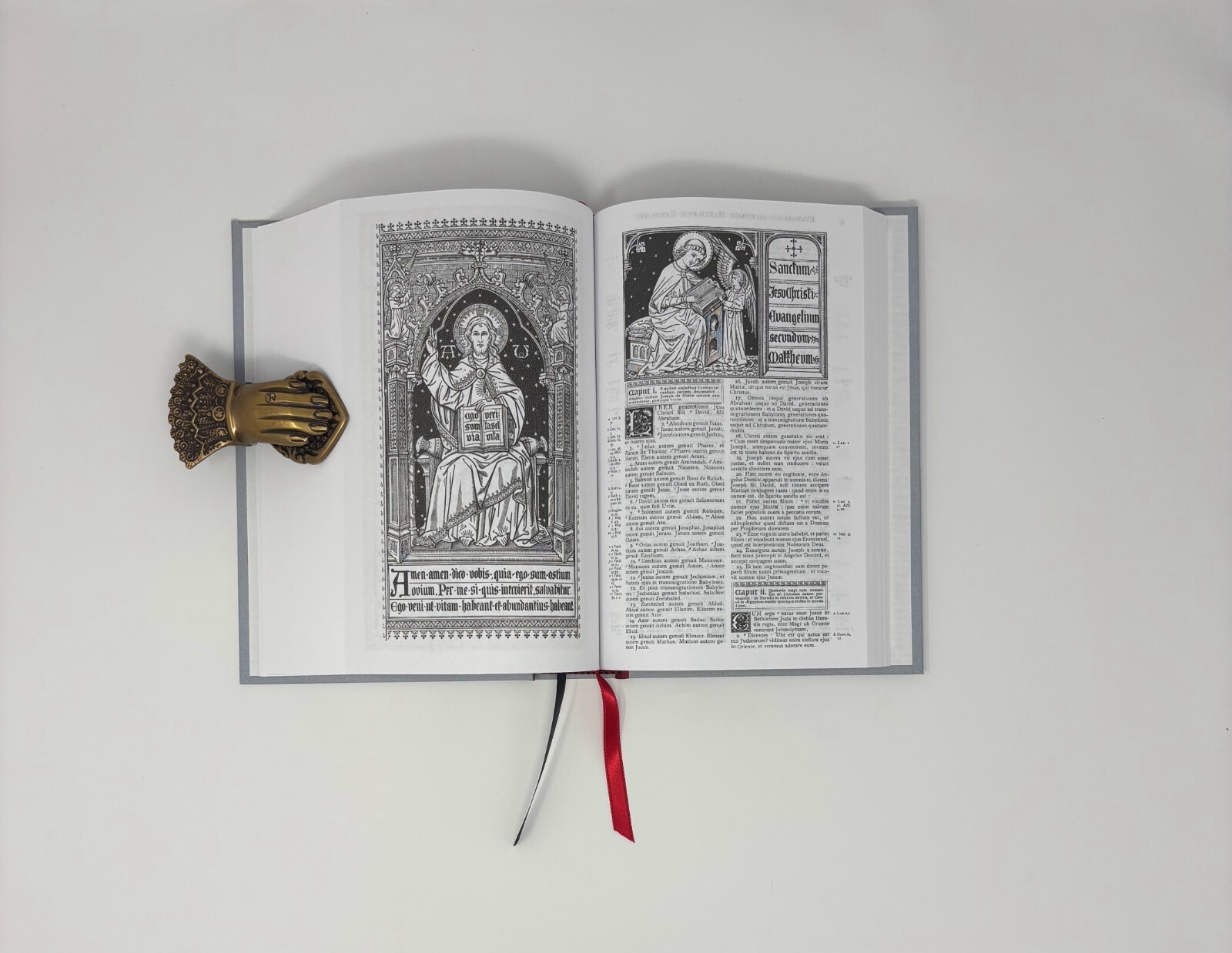 Biblia Sacra Latin Vulgate Clementine Hardcover Catholic Illustrated Bible